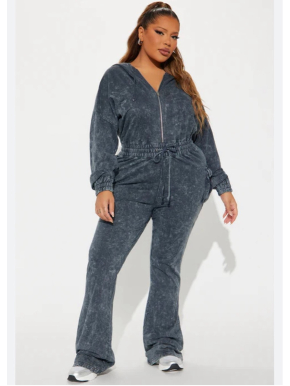 Women's Fashion Nova Found my Peace Navy Washed Jumpsuit Size Small - Picture 3 of 11